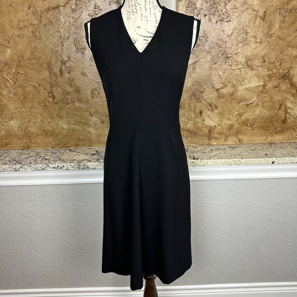 MM.LaFleur Black Sleeveless V-Neck A-Line Dress
